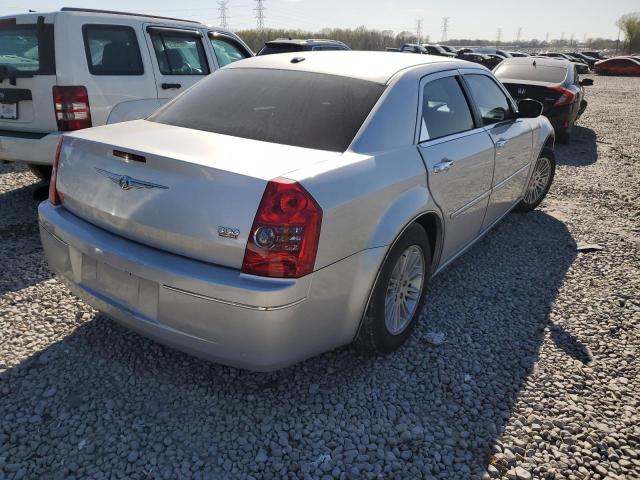 Photo 3 from auction – 2010 CHRYSLER 300 TOURIN with VIN 2C3CA5CV5AH123020