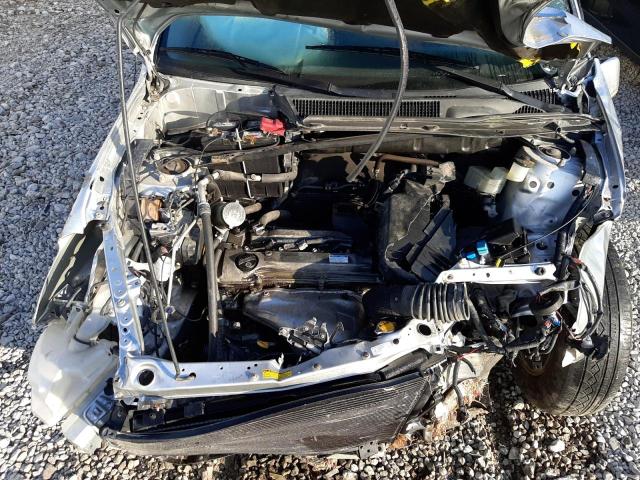 Photo 12 from auction – 2004 TOYOTA RAV4 with VIN JTEGD20V140029275