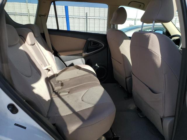 Photo 11 from auction – 2006 TOYOTA RAV4 with VIN JTMBK33V965000361