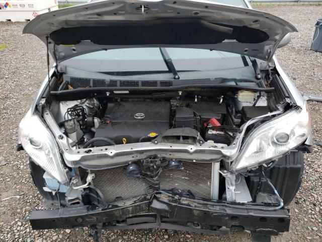 Photo 12 from auction – 2015 TOYOTA SIENNA XLE with VIN 5TDYK3DC6FS666093
