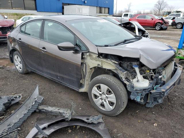 Photo 4 from auction – 2017 KIA FORTE LX with VIN 3KPFK4A73HE093428