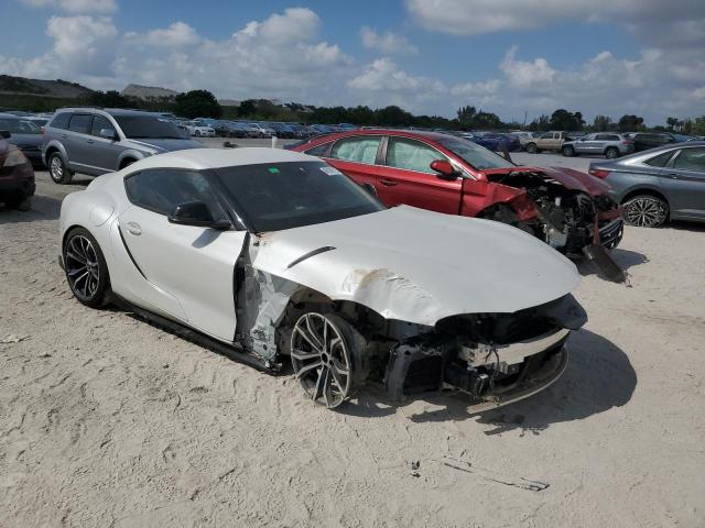 Photo 4 from auction – 2022 TOYOTA SUPRA with VIN WZ1DB2C03NW050108
