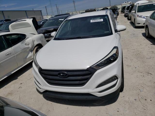 Photo 5 from auction – 2016 HYUNDAI TUCSON SE with VIN KM8J33A47GU194992