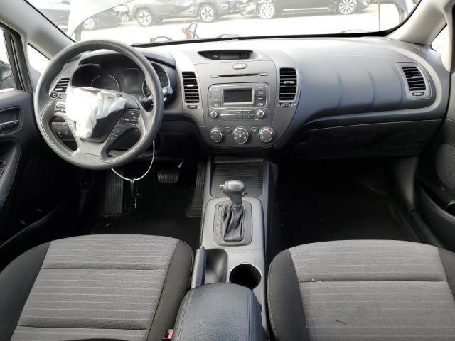 Photo 8 from auction – 2016 KIA FORTE LX with VIN KNAFK5A82G5593294