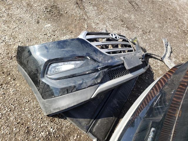 Photo 13 from auction – 2017 HYUNDAI TUSCON with VIN KM8J3CA22HU543475