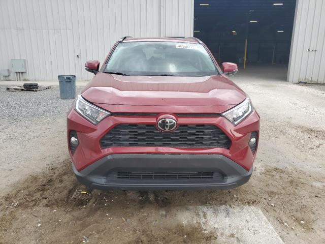 Photo 5 from auction – 2019 TOYOTA RAV4 XLE with VIN 2T3W1RFVXKC024661