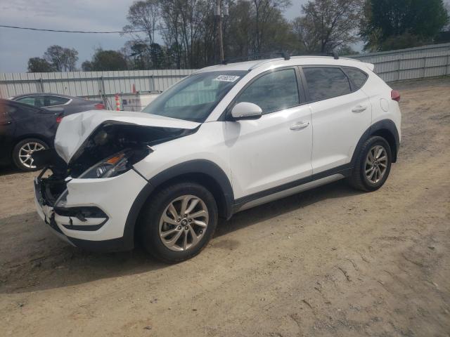HYUNDAI TUCSON LIM 2017 with VIN KM8J33A2XHU273654 - Photo from auction