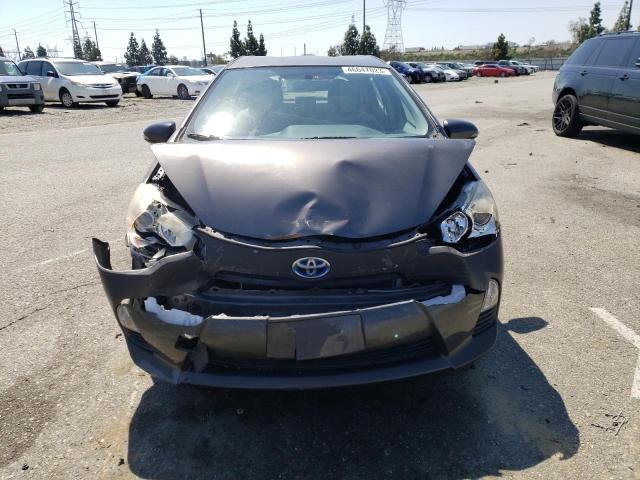 Photo 5 from auction – 2013 TOYOTA PRIUS C with VIN JTDKDTB36D1555590
