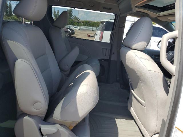 Photo 10 from auction – 2017 TOYOTA SIENNA XLE with VIN 5TDDZ3DC4HS146729