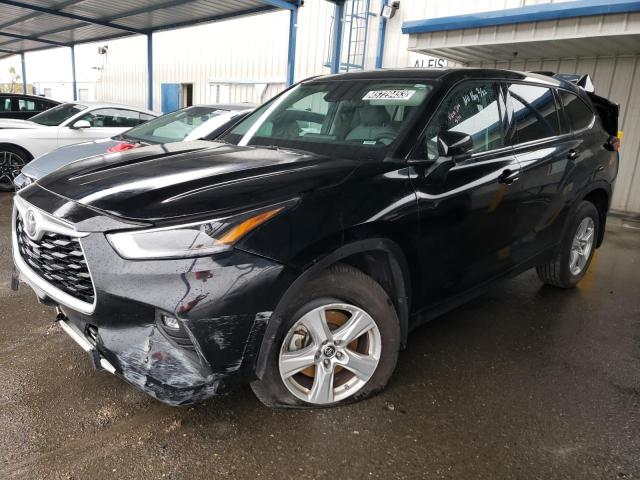 TOYOTA HIGHLANDER 2022 with VIN 5TDBZRBH2NS195304 - Photo from auction