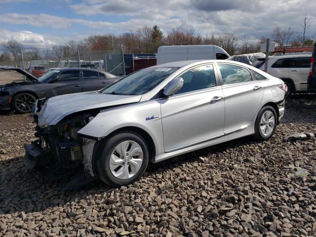 HYUNDAI SONATA HYB 2015 with VIN KMHEC4A42FA139275 - Photo from auction