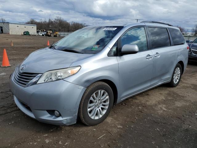 TOYOTA SIENNA XLE 2011 with VIN 5TDYK3DC1BS104757 - Photo from auction