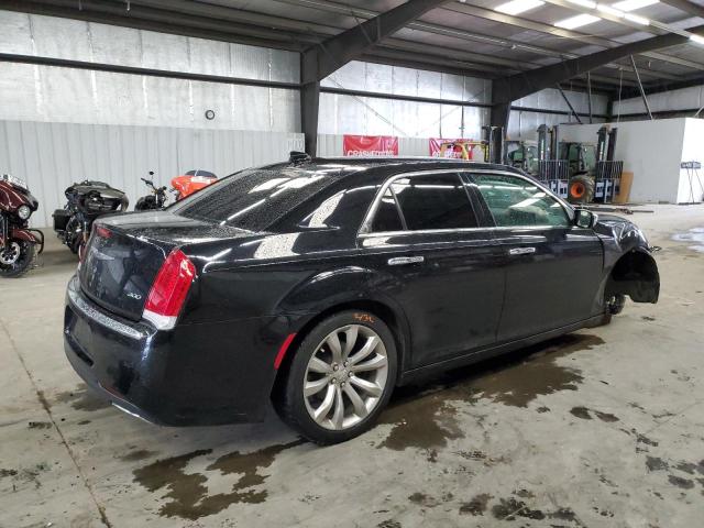 Photo 3 from auction – 2018 CHRYSLER 300 LIMITE with VIN 2C3CCAEG0JH137215