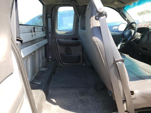 Photo 10 from auction – 2004 FORD F-150 HERI with VIN 2FTRX17W84CA87180