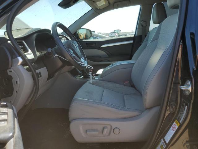 Photo 7 from auction – 2018 TOYOTA HIGHLANDER with VIN 5TDZZRFH9JS256764