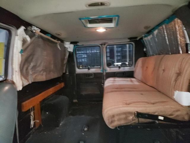 Photo 10 from auction – 2001 DODGE RAM WAGON with VIN 2B4JB25Y11K526921