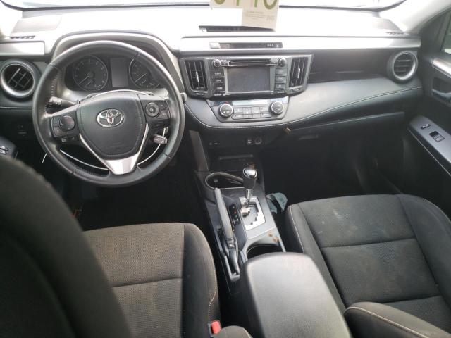 Photo 8 from auction – 2017 TOYOTA RAV4 XLE with VIN JTMWFREV8HD096367