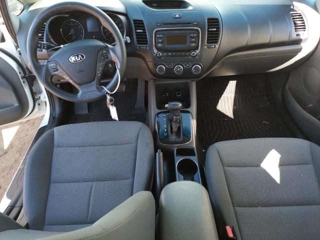 Photo 8 from auction – 2017 KIA FORTE LX with VIN 3KPFK4A79HE089528