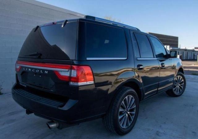 Photo 4 from auction – 2017 LINCOLN NAVIGATOR with VIN 5LMJJ2JT4HEL03375