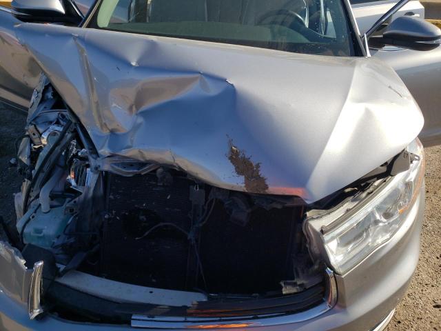 Photo 12 from auction – 2016 TOYOTA HIGHLANDER with VIN 5TDKKRFH5GS504359