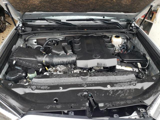 Zdjęcie 11 z aukcji – 2015 TOYOTA 4RUNNER SR z VIN JTEBU5JR6F5229023
