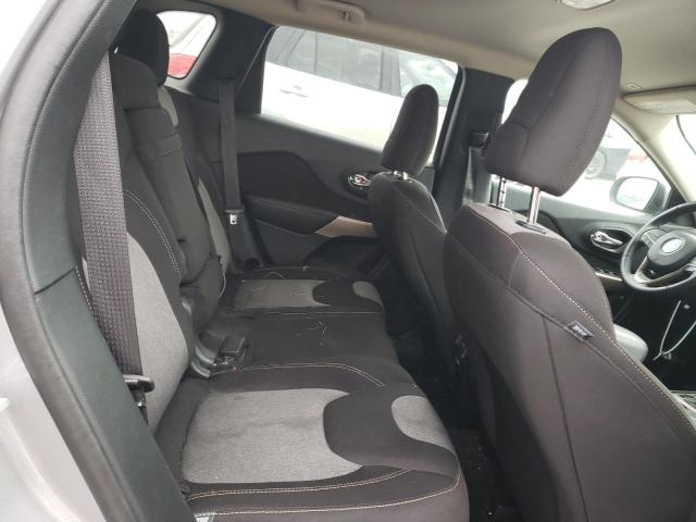 Photo 11 from auction – 2018 JEEP CHEROKEE L with VIN 1C4PJLCB3JD553035