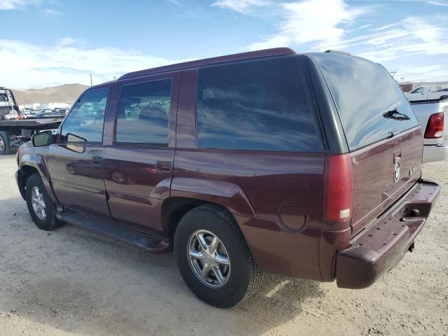 Photo 2 from auction – 2000 CADILLAC ESCALADE with VIN 1GYEK13R7YR111386