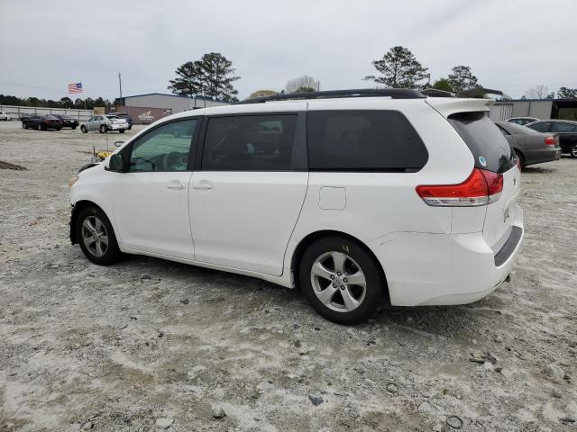Photo 2 from auction – 2013 TOYOTA SIENNA LE with VIN 5TDKK3DC3DS345583