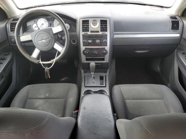 Photo 8 from auction – 2009 CHRYSLER 300 LX with VIN 2C3KA43D29H614511