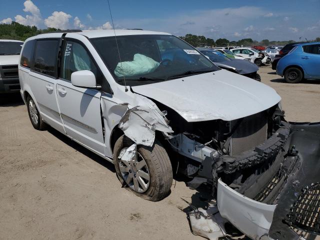 Photo 4 from auction – 2014 CHRYSLER TOWN & COU with VIN 2C4RC1BG9ER280108