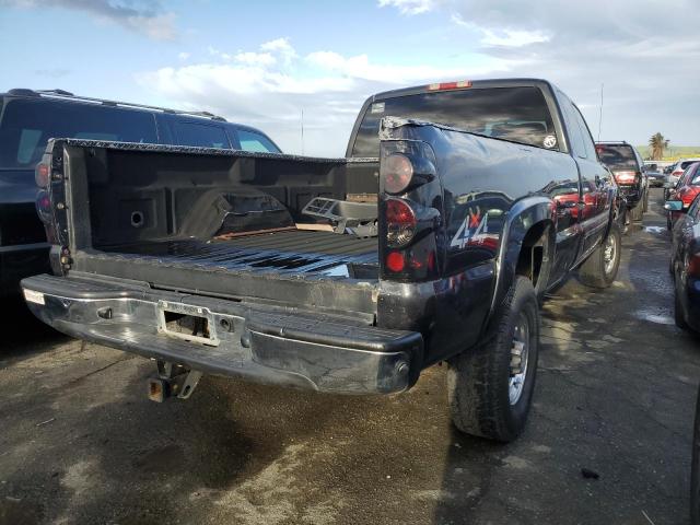 Photo 3 from auction – 2005 CHEVROLET SILV2500 2 with VIN 1GCHK29U25E184544