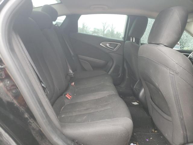 Photo 10 from auction – 2015 CHRYSLER 200 LIMITE with VIN 1C3CCCAB7FN747780