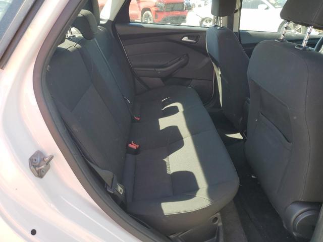 Zdjęcie 10 z aukcji – 2017 FORD FOCUS SE z VIN 1FADP3F25HL272521