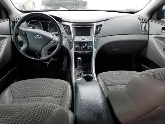 Photo 8 from auction – 2011 HYUNDAI SONATA SE with VIN 5NPEC4AC4BH152656