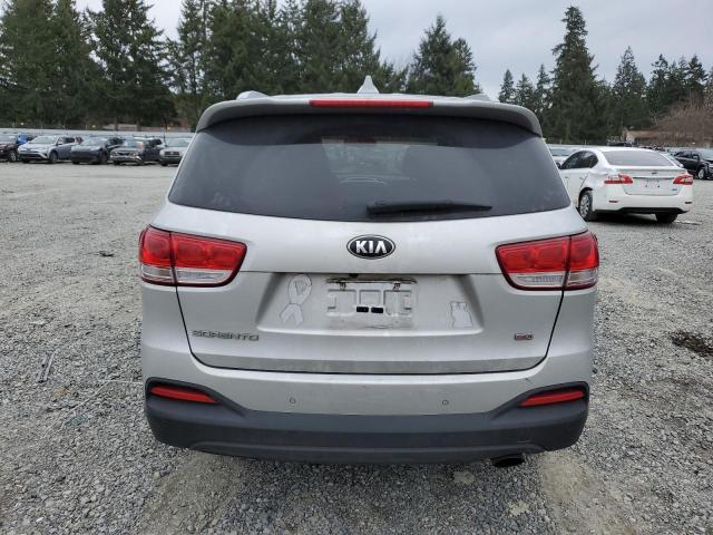 Photo 6 from auction – 2016 KIA SORENTO LX with VIN 5XYPG4A38GG032029