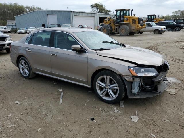 Photo 4 from auction – 2015 VOLKSWAGEN PASSAT SEL with VIN 1VWCS7A31FC117115