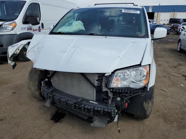 Photo 5 from auction – 2016 CHRYSLER TOWN & COU with VIN 2C4RC1BG2GR110806