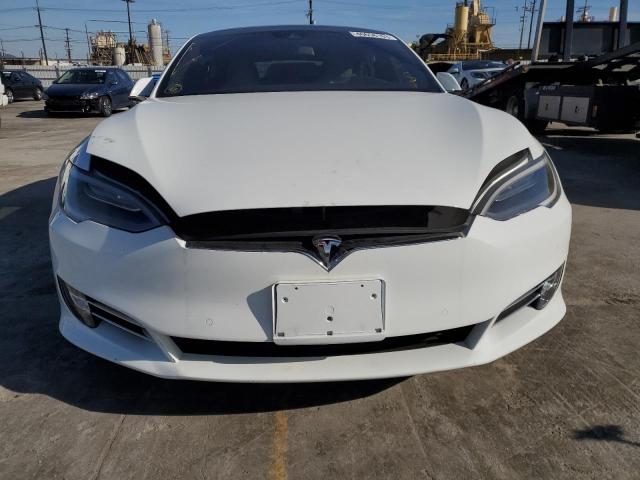 Photo 5 from auction – 2016 TESLA MODEL S with VIN 5YJSA1E11GF152927