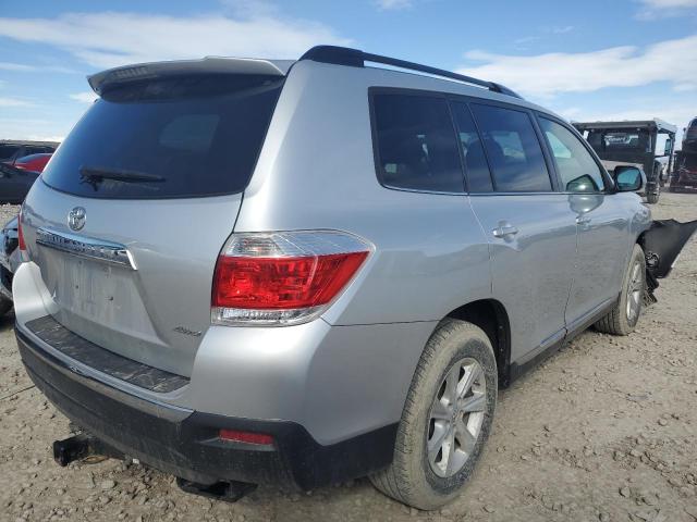 Photo 3 from auction – 2012 TOYOTA HIGHLANDER with VIN 5TDBK3EH3CS166923