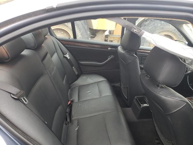 Photo 10 from auction – 2004 BMW 325 XI with VIN WBAEU33484PM61080