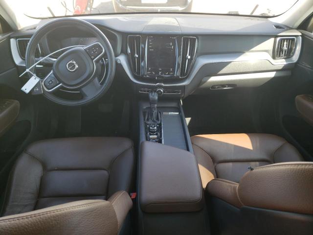 Photo 8 from auction – 2018 VOLVO XC60 T5 MO with VIN YV4102RK8J1031526