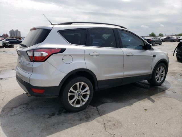 Photo 3 from auction – 2018 FORD ESCAPE SE with VIN 1FMCU0GD4JUC49918