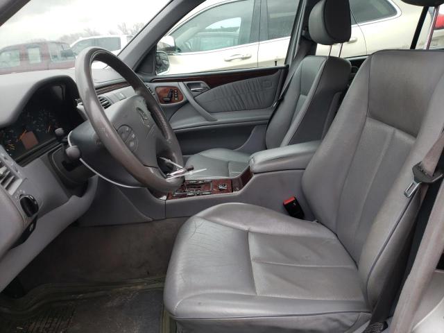 Photo 7 from auction – 2001 MERCEDES-BENZ E 320 with VIN WDBJF65J71B196238