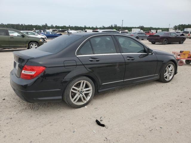 Photo 3 from auction – 2014 MERCEDES-BENZ C 250 with VIN WDDGF4HB2EA938504