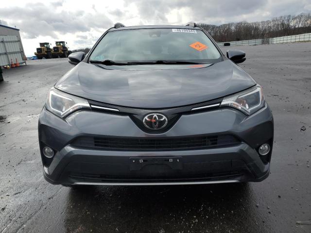 Photo 5 from auction – 2017 TOYOTA RAV4 XLE with VIN JTMRFREV8HD211109