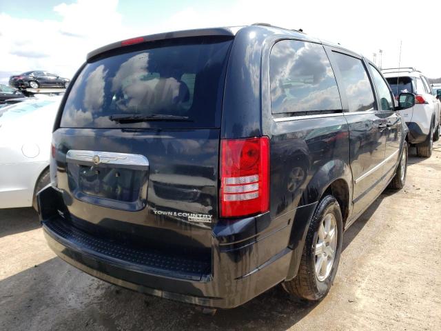 Photo 3 from auction – 2010 CHRYSLER TOWN & COU with VIN 2A4RR5D16AR328974