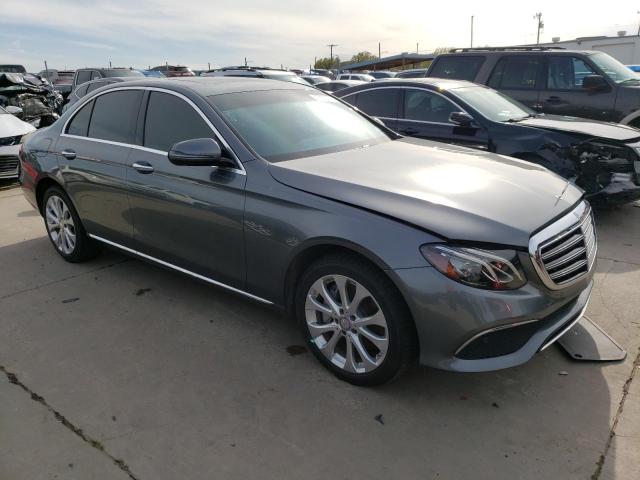 Photo 4 from auction – 2017 MERCEDES-BENZ E 300 with VIN WDDZF4JB4HA137824