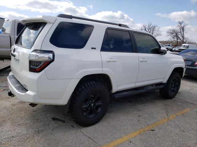 Photo 3 from auction – 2015 TOYOTA 4RUNNER SR with VIN JTEBU5JR6F5238031