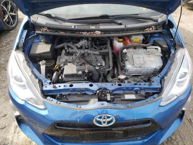 Photo 11 from auction – 2015 TOYOTA PRIUS C with VIN JTDKDTB38F1109251