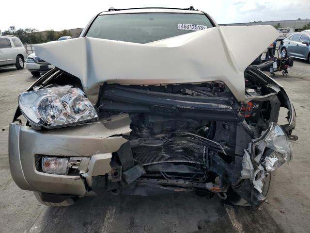 Photo 5 from auction – 2004 TOYOTA 4RUNNER SR with VIN JTEZU14R640035136